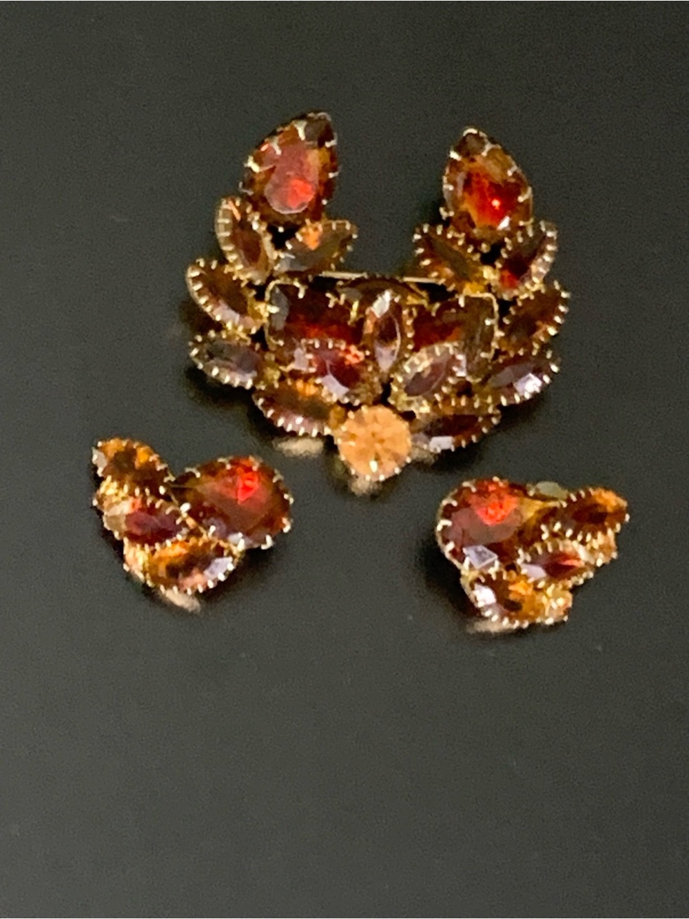 Verified Vintage JULIANA (DeLizza & Elster) Topaz Amber Rhinestone Brooch & Earr - Picture 7 of 15